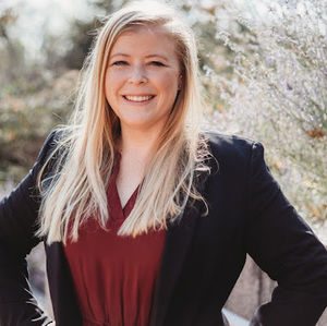 Meet your Posher, Brittni